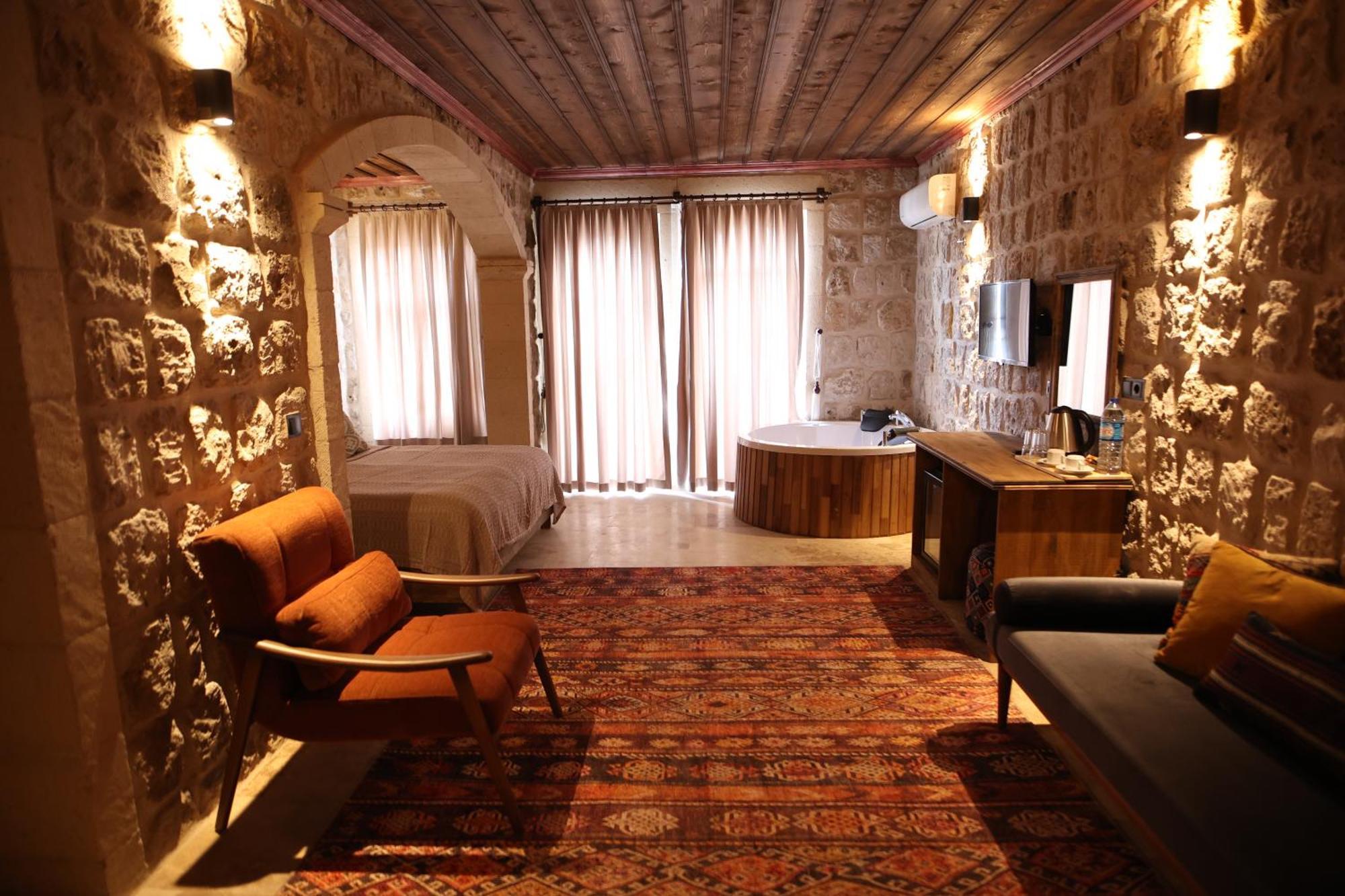 Cappadocia Vita Cave Hotel Ürgüp Bagian luar foto